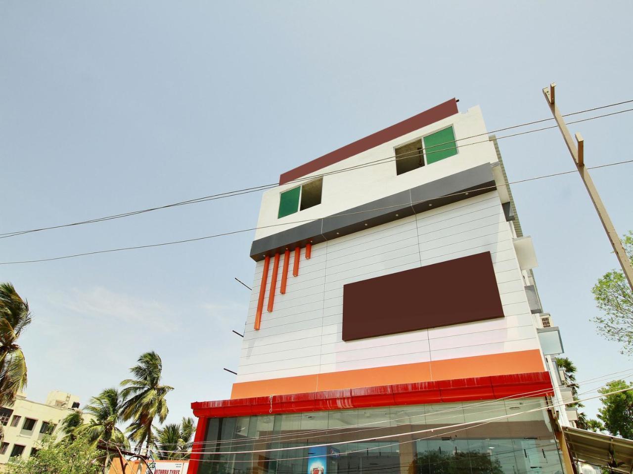 Oyo 15948 Hotel Srees Tiruchirappalli Exterior foto
